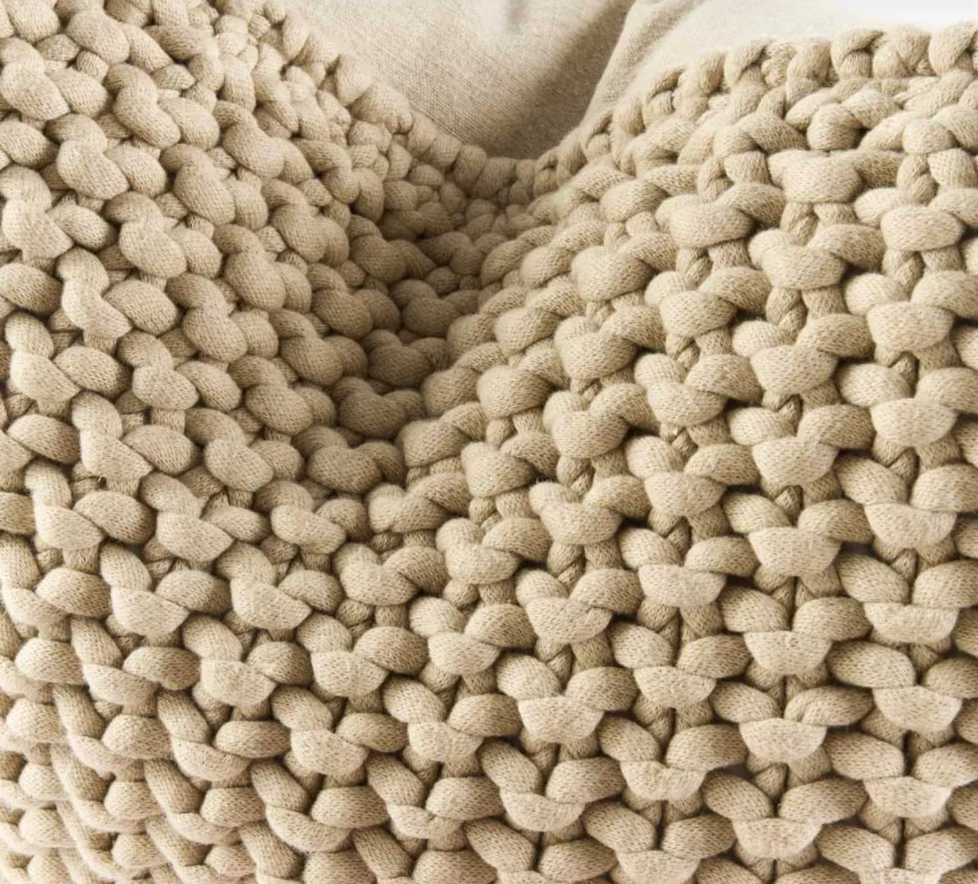 Eadie Marco Cushion