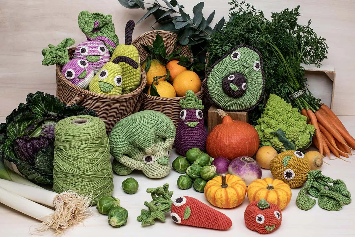 MyuM Orso Leek Rattle Toy
